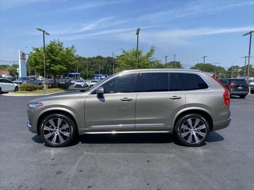 2022 Volvo XC90 T6 Inscription