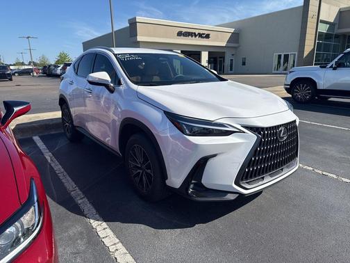 Eminent White Pearl 2024 Lexus NX 250 Base