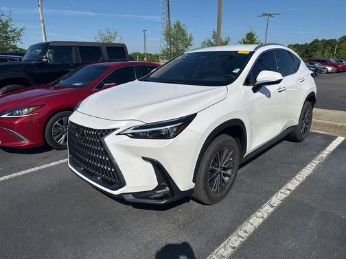 Eminent White Pearl 2024 Lexus NX 250 Base
