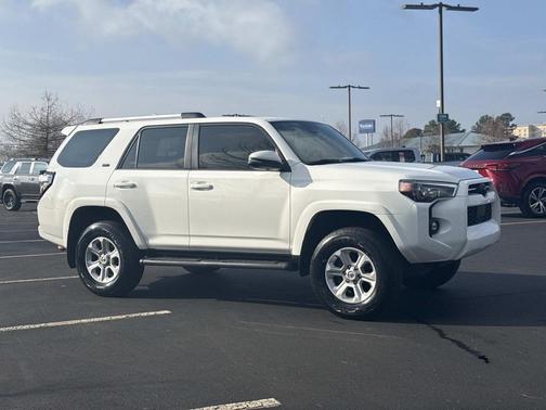 2023 Toyota 4Runner SR5 Premium