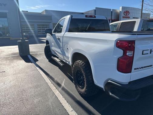 Summit White 2024 Chevrolet Silverado 1500 WT