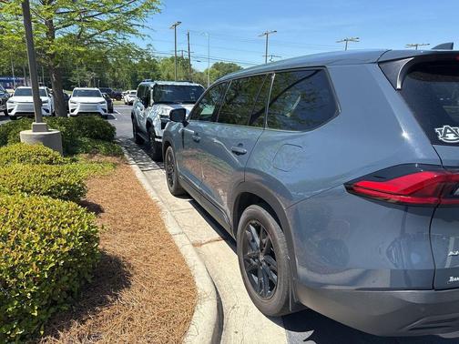 Storm Cloud 2024 Toyota Grand Highlander Platinum