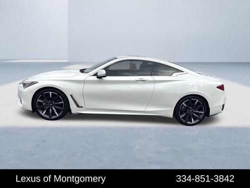 2022 INFINITI Q60 LUXE