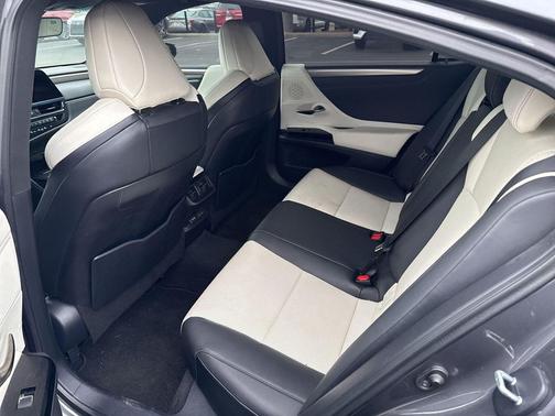 Cloudburst Gray 2024 Lexus ES 350 F Sport