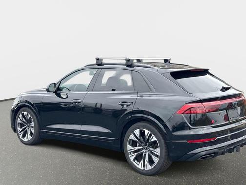 2024 Audi Q8 55 Prestige