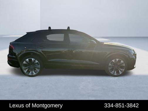 2024 Audi Q8 55 Prestige