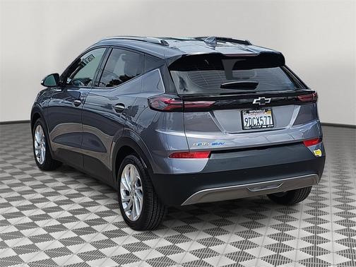 2023 Chevrolet Bolt EUV LT