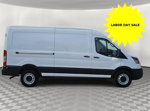 2025 Ford Transit-250 148 WB Medium Roof Cargo