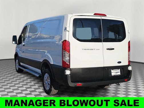 Oxford White 2024 Ford Transit-250 Base