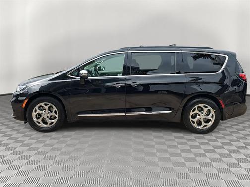 2022 Chrysler Pacifica Limited