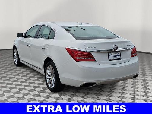 Summit White 2016 Buick LaCrosse Leather