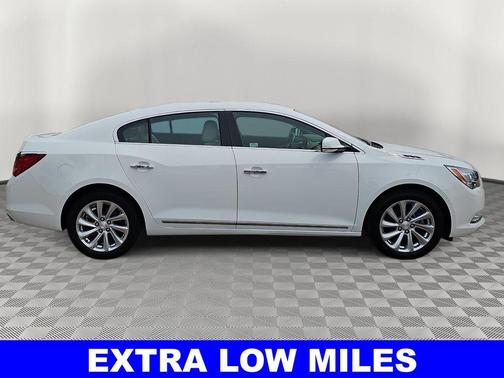 Summit White 2016 Buick LaCrosse Leather