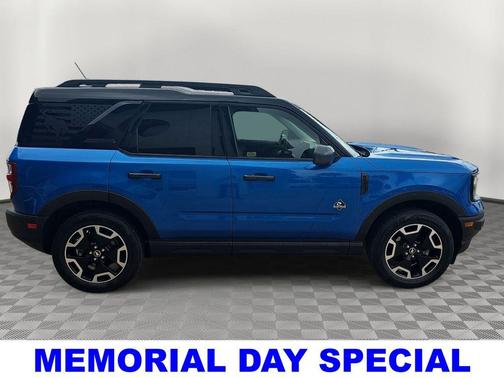 Velocity Blue Metallic 2022 Ford Bronco Sport Outer Banks