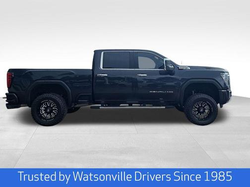 2024 GMC Sierra 2500 Denali