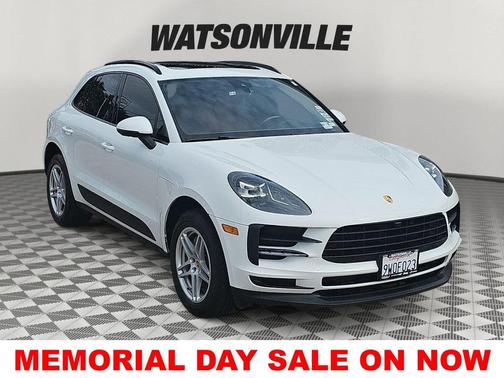 White 2021 Porsche Macan Base
