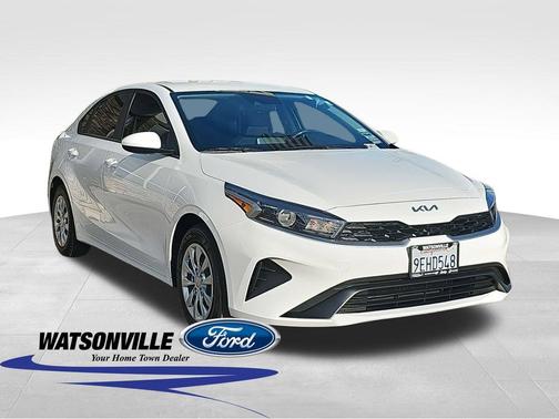 2023 Kia Forte LX