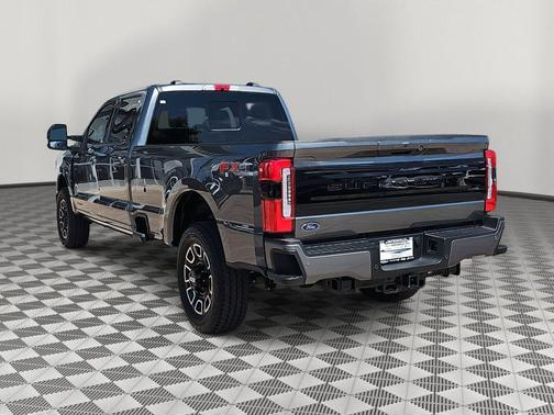 2026 Ford F-350 Platinum