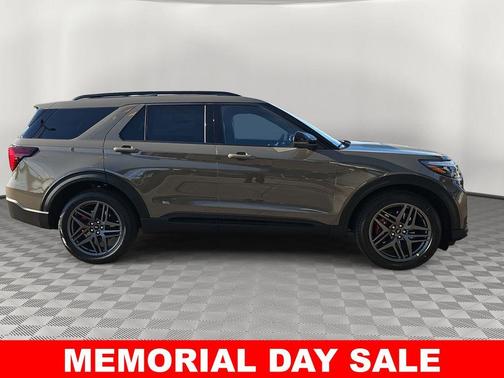 Gray 2026 Ford Explorer ST