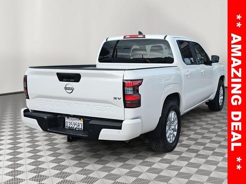 2023 Nissan Frontier SV