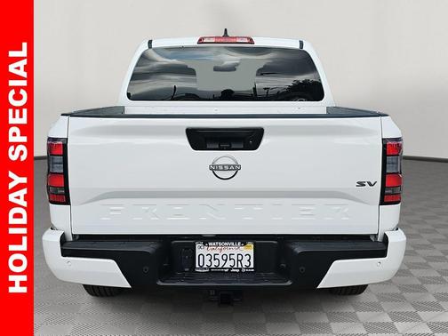 2023 Nissan Frontier SV