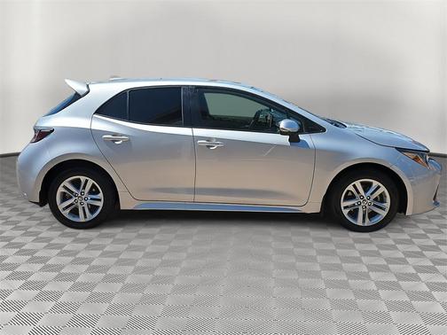 2021 Toyota Corolla Hatchback SE