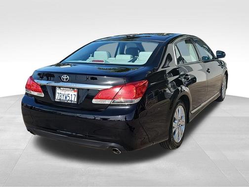 2012 Toyota Avalon Base