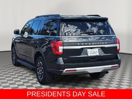 2024 Ford Expedition XLT