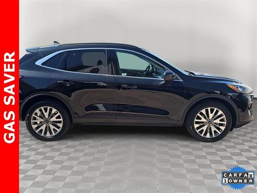 2021 Ford Escape Titanium Hybrid