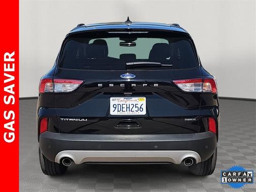 2021 Ford Escape Titanium Hybrid