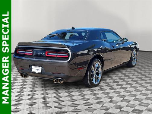 2021 Dodge Challenger SXT