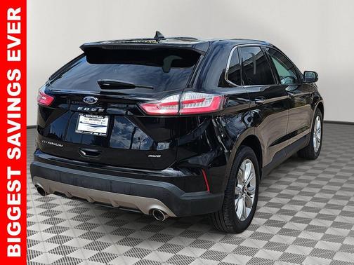 2023 Ford Edge Titanium