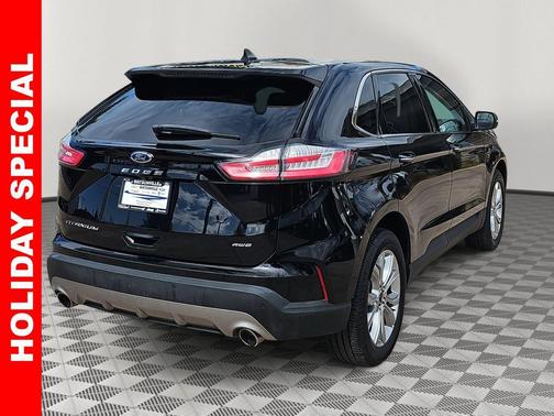 2023 Ford Edge Titanium