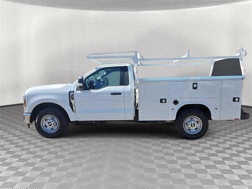2025 Ford F-250 XL
