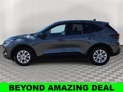 Carbonized Gray Metallic 2025 Ford Escape Active
