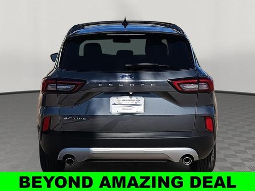 Carbonized Gray Metallic 2025 Ford Escape Active
