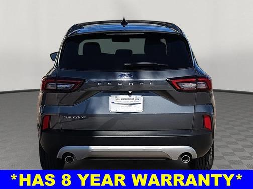 Carbonized Gray Metallic 2025 Ford Escape Active