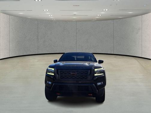 2024 Nissan Frontier PRO-X