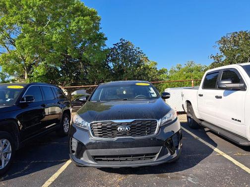 2020 Kia Sorento LX