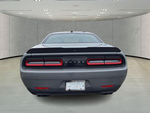 Destroyer Gray Clearcoat 2023 Dodge Challenger R/T
