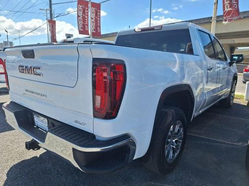 Summit White 2025 GMC Sierra 1500 SLT