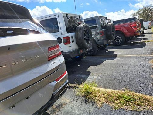 2024 Genesis GV80 2.5T