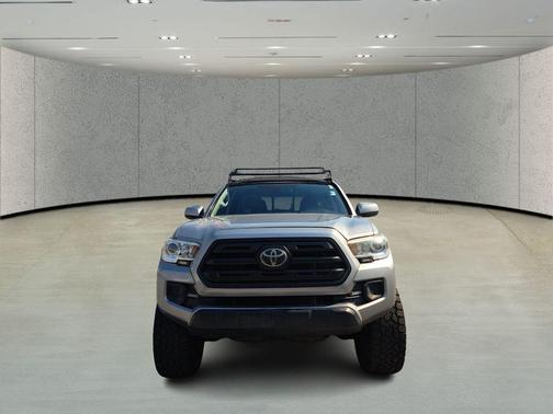 2019 Toyota Tacoma SR