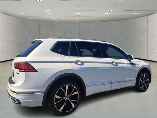 2023 Volkswagen Tiguan 2.0T SEL R-Line