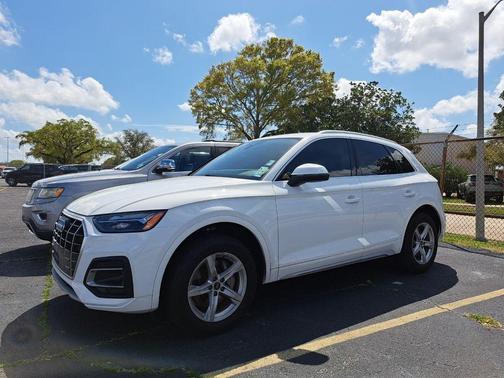 2021 Audi Q5 45 Premium