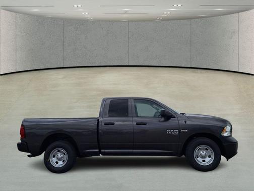 2024 RAM 1500 Classic Tradesman