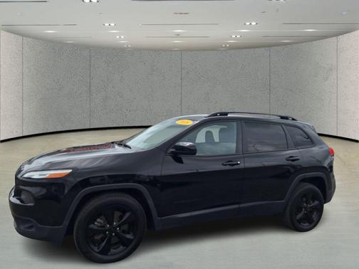 Diamond Black 2018 Jeep Cherokee Latitude