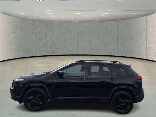 Diamond Black 2018 Jeep Cherokee Latitude