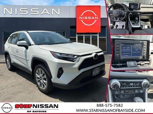 2022 Toyota RAV4 XLE Premium
