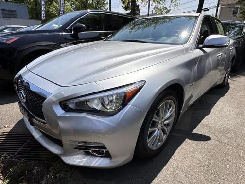 2016 INFINITI Q50 2.0T Premium
