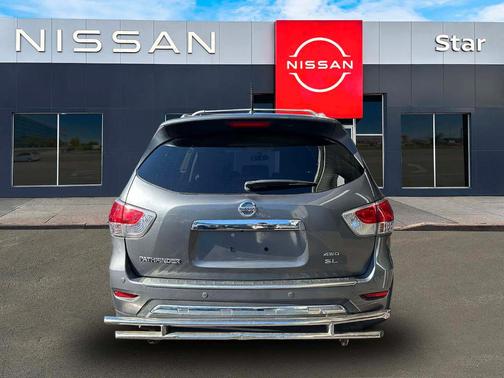 2015 Nissan Pathfinder SL